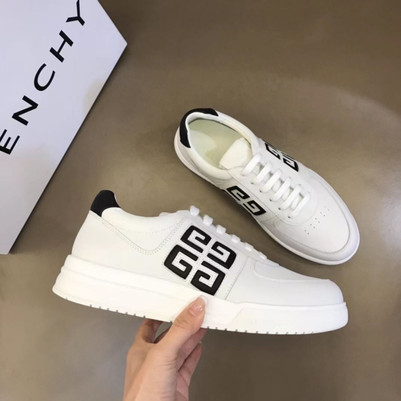 Givenchy Sneakers